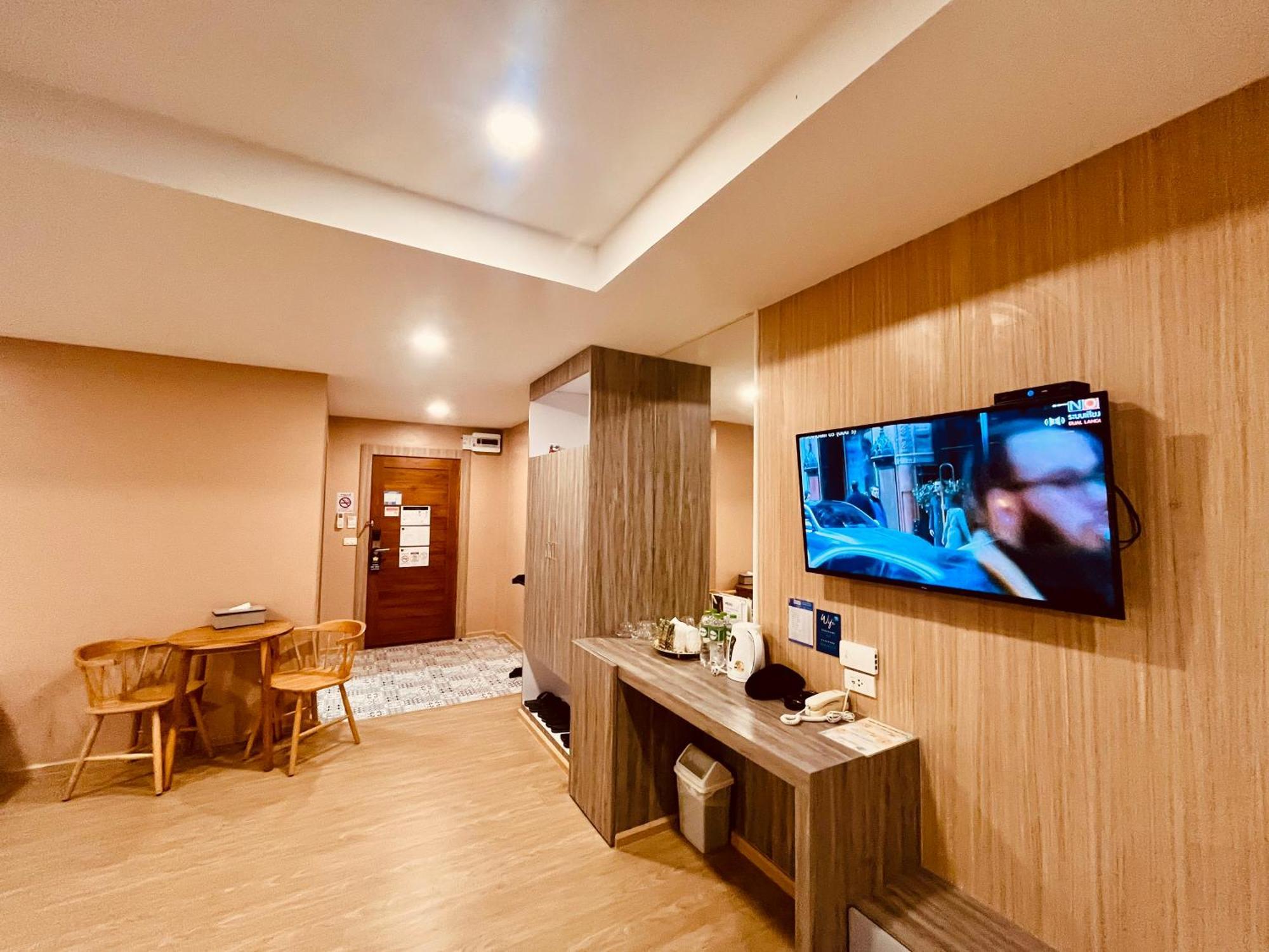 Usabai Riverside Boutique Hotel Chanthaburi Esterno foto